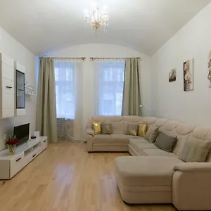  Apartamento Spacious Near Wenceslas Square